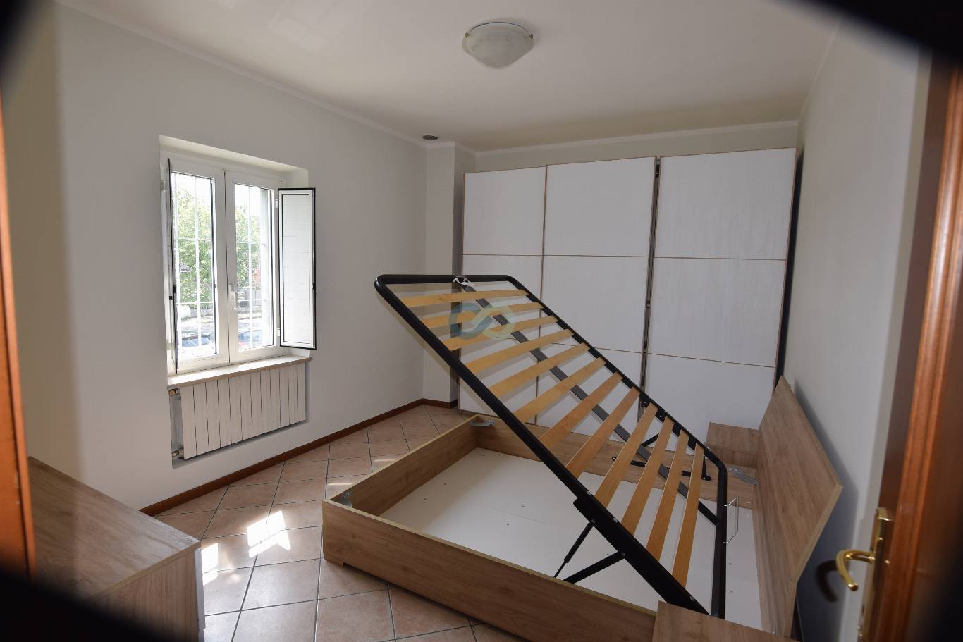 Ampio Bilocale con studio 5