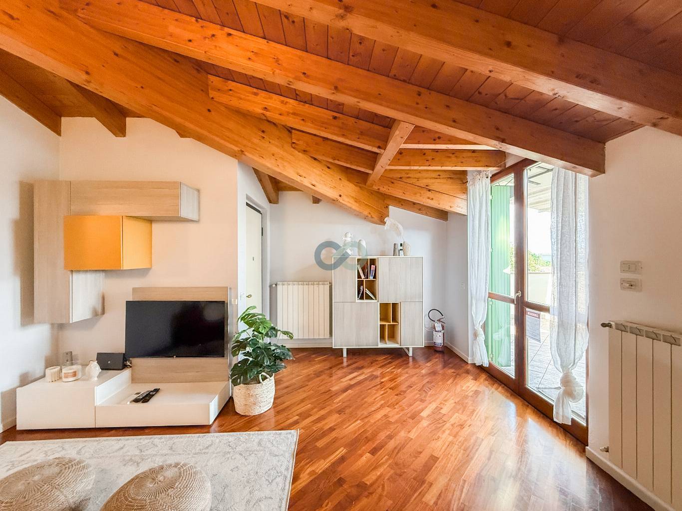 TRILOCALE ARREDATO 3