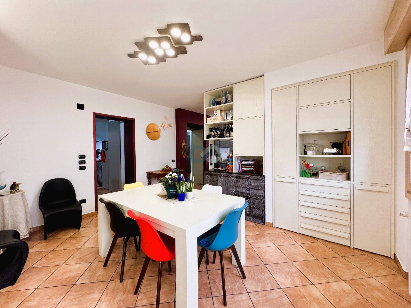 VILLA INDIPENDENTE 6