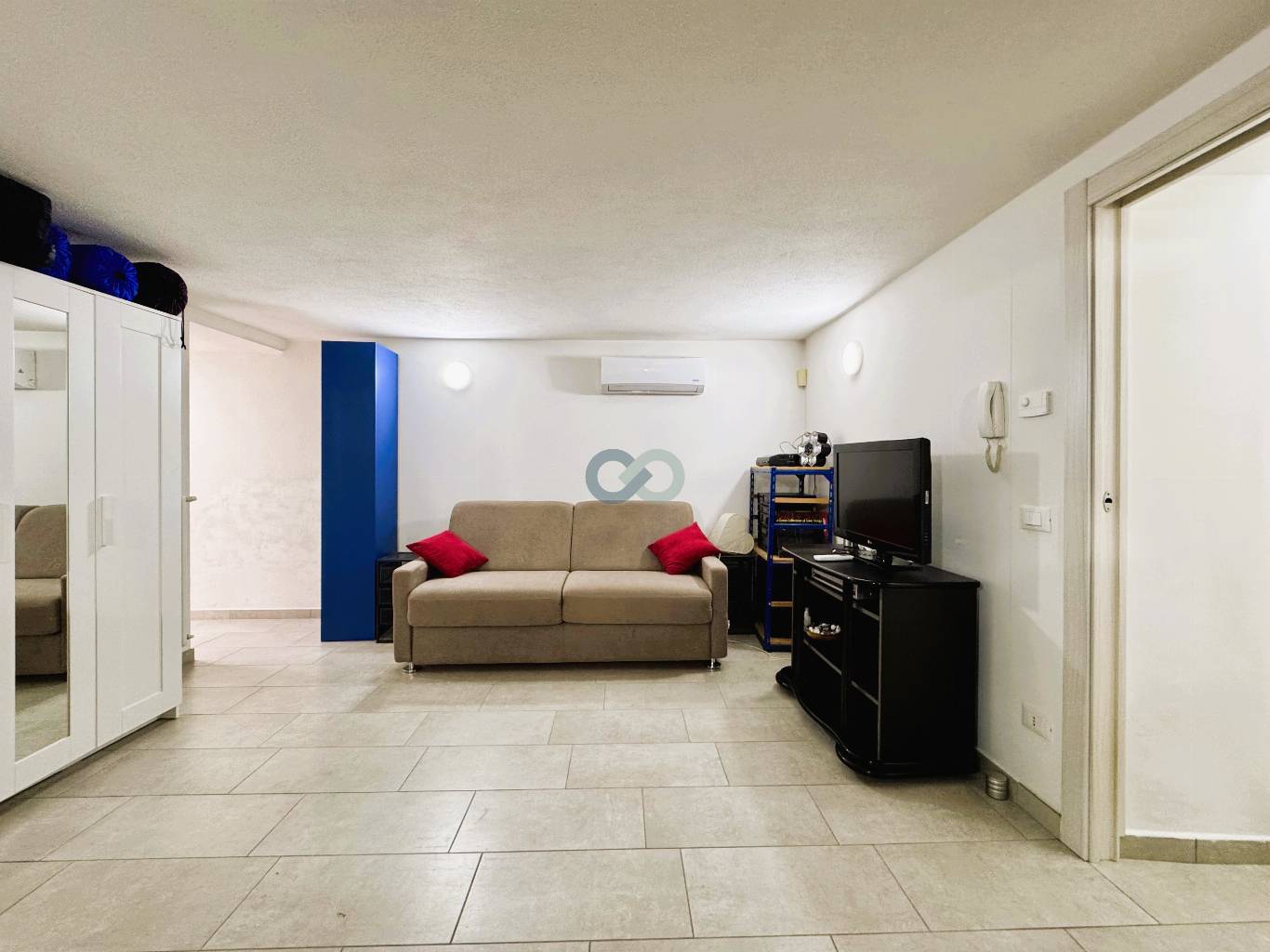 VILLA INDIPENDENTE 12