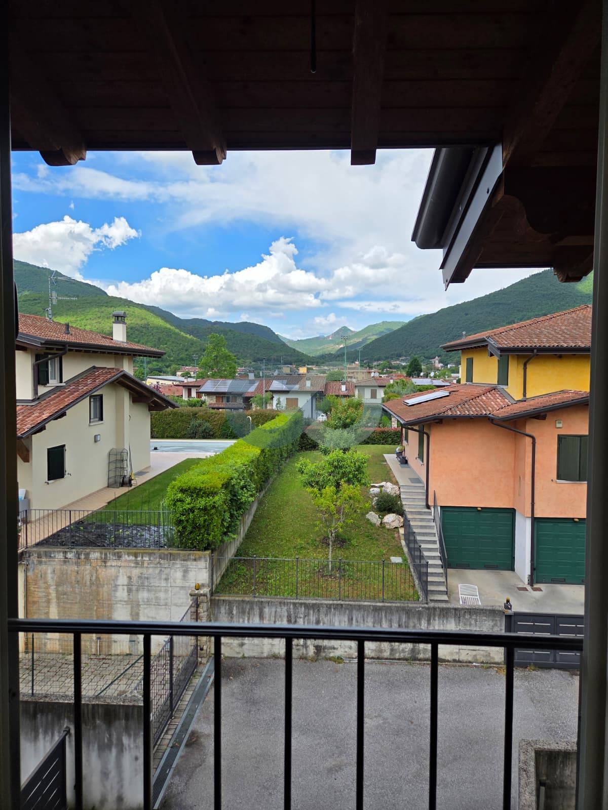 Trilocale con loggia e box doppio 40