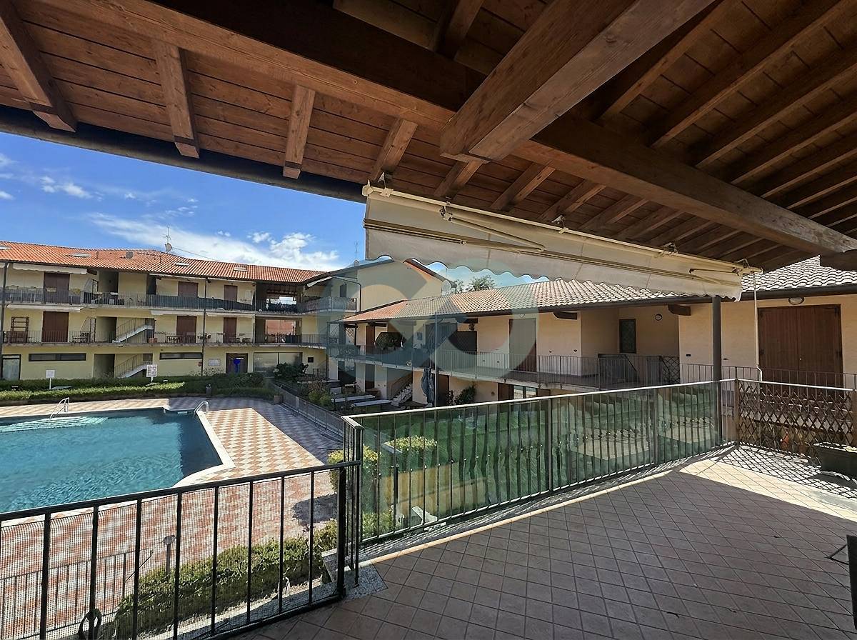 RESIDENCE CON PISCINA 9