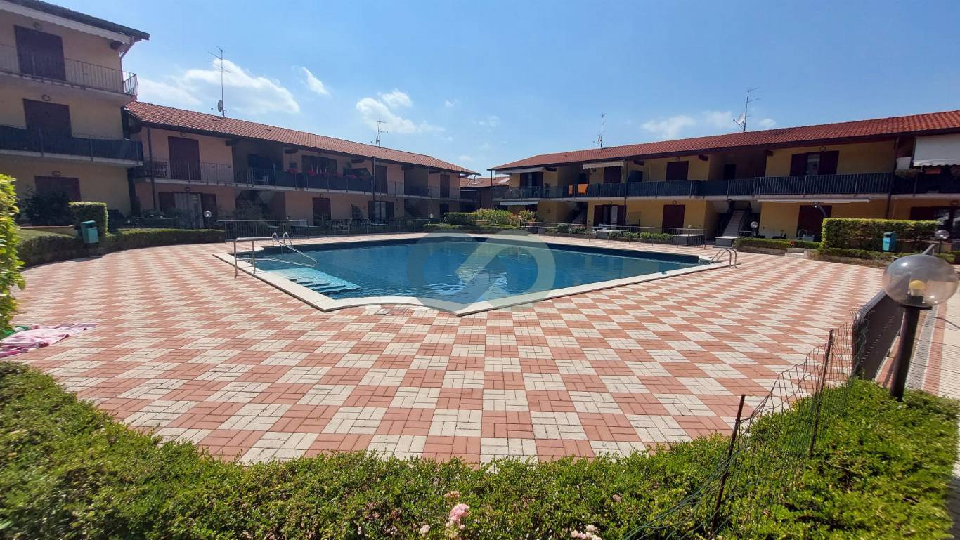 RESIDENCE CON PISCINA 21