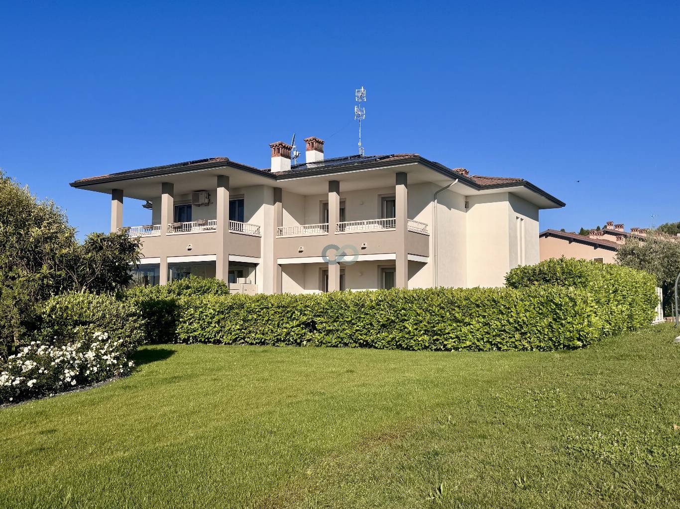 BIFAMILIARE VISTA LAGO 42