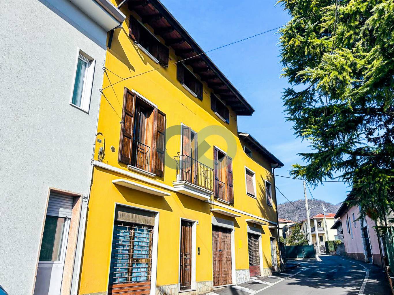 TRILOCALE INDIPENDENTE 24