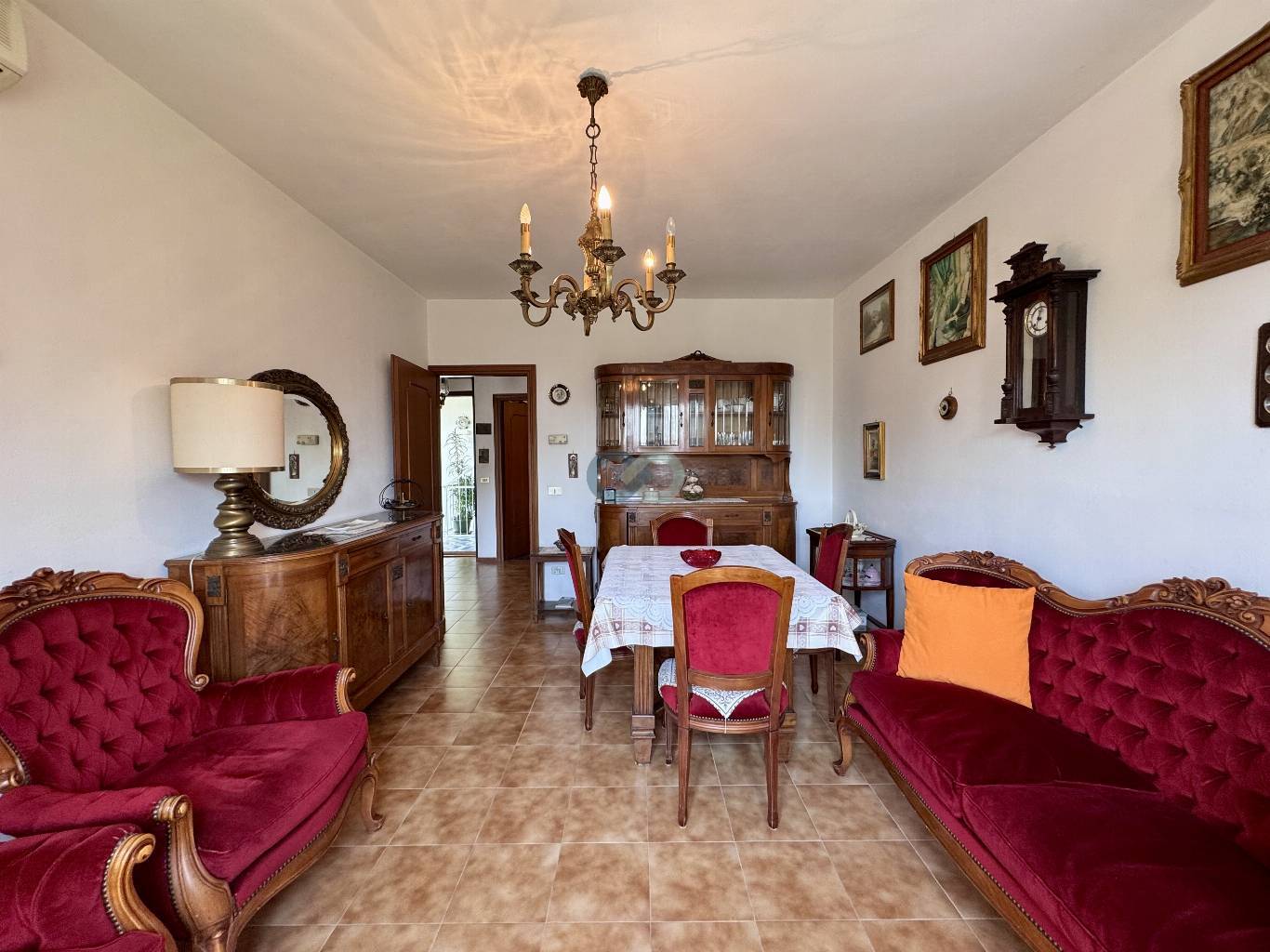 CASA INDIPENDENTE 9