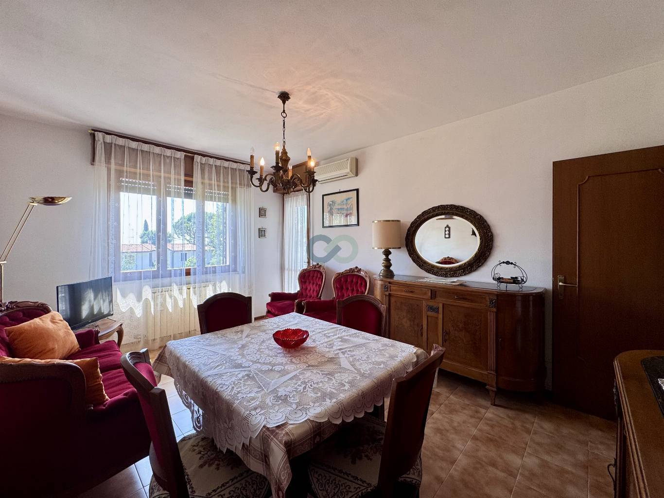 CASA INDIPENDENTE 10