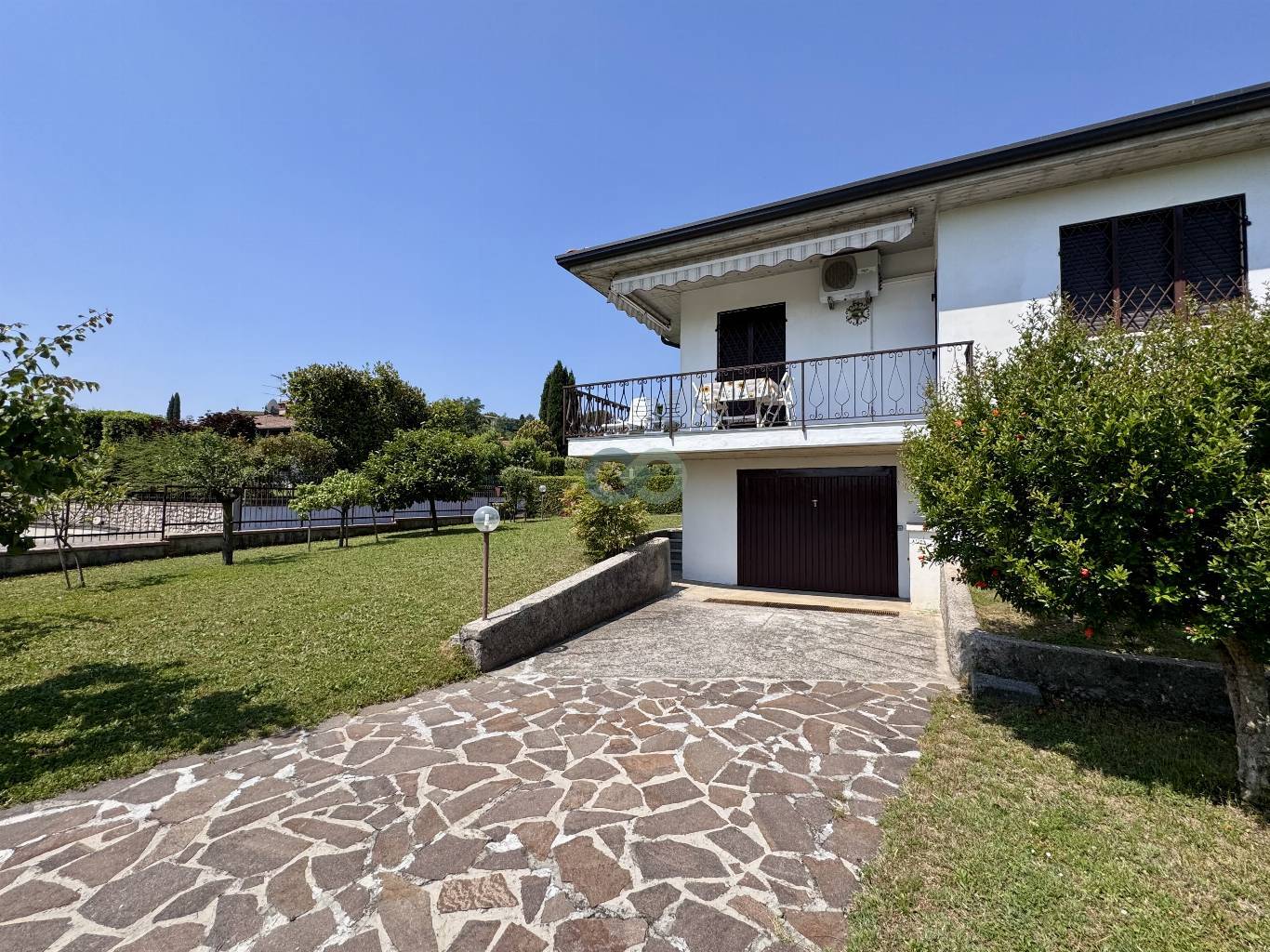 CASA INDIPENDENTE 34