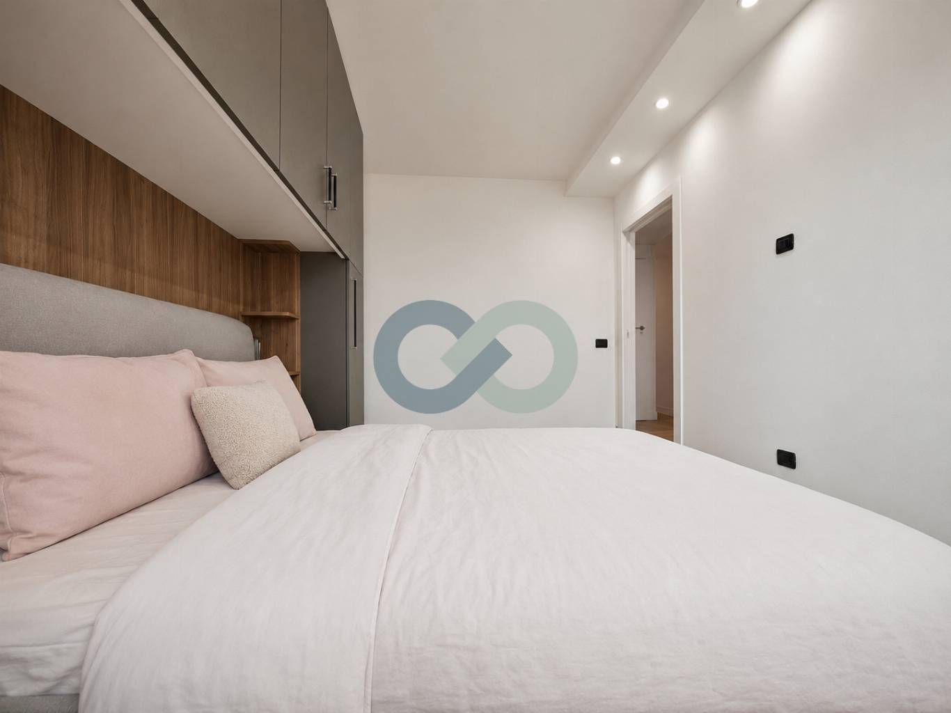 TRILO IN RESIDENCE CON PISCINA 10