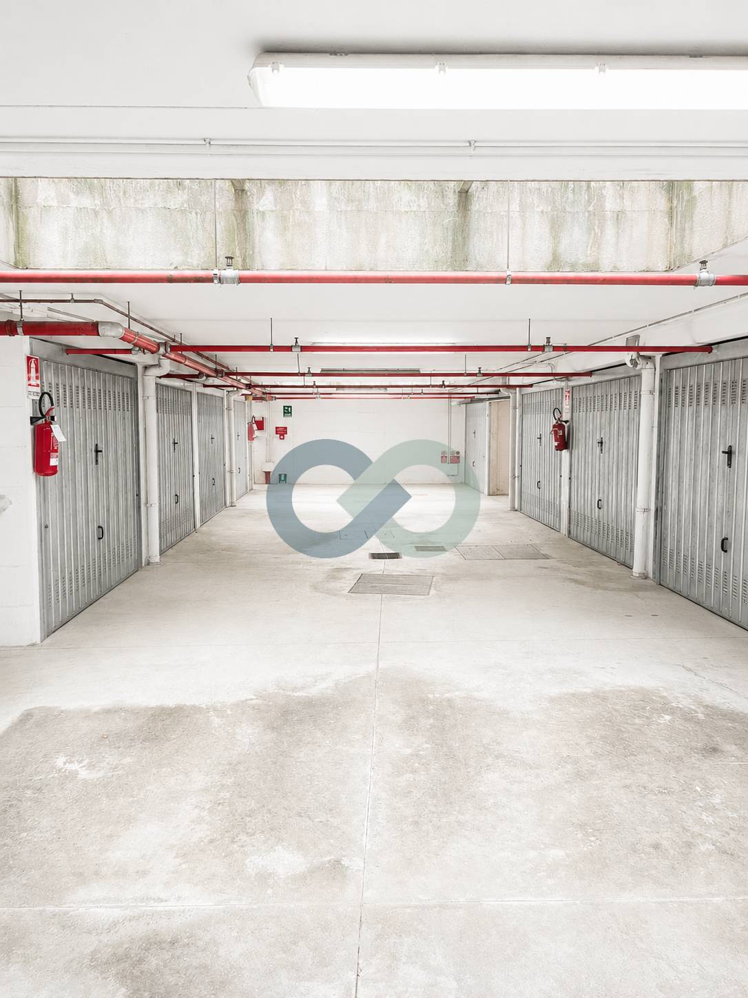 GARAGE 4