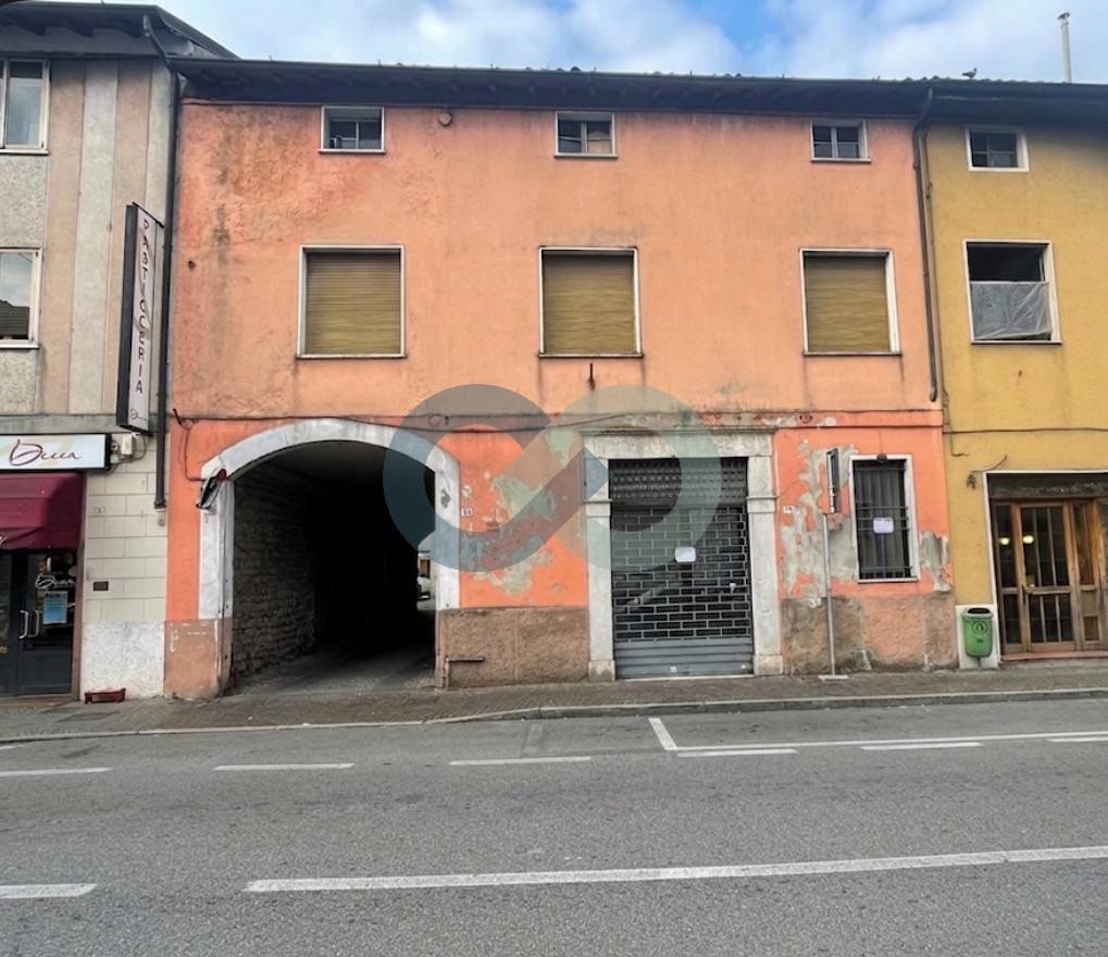 RUSTICO DA RISTRUTTURARE 1