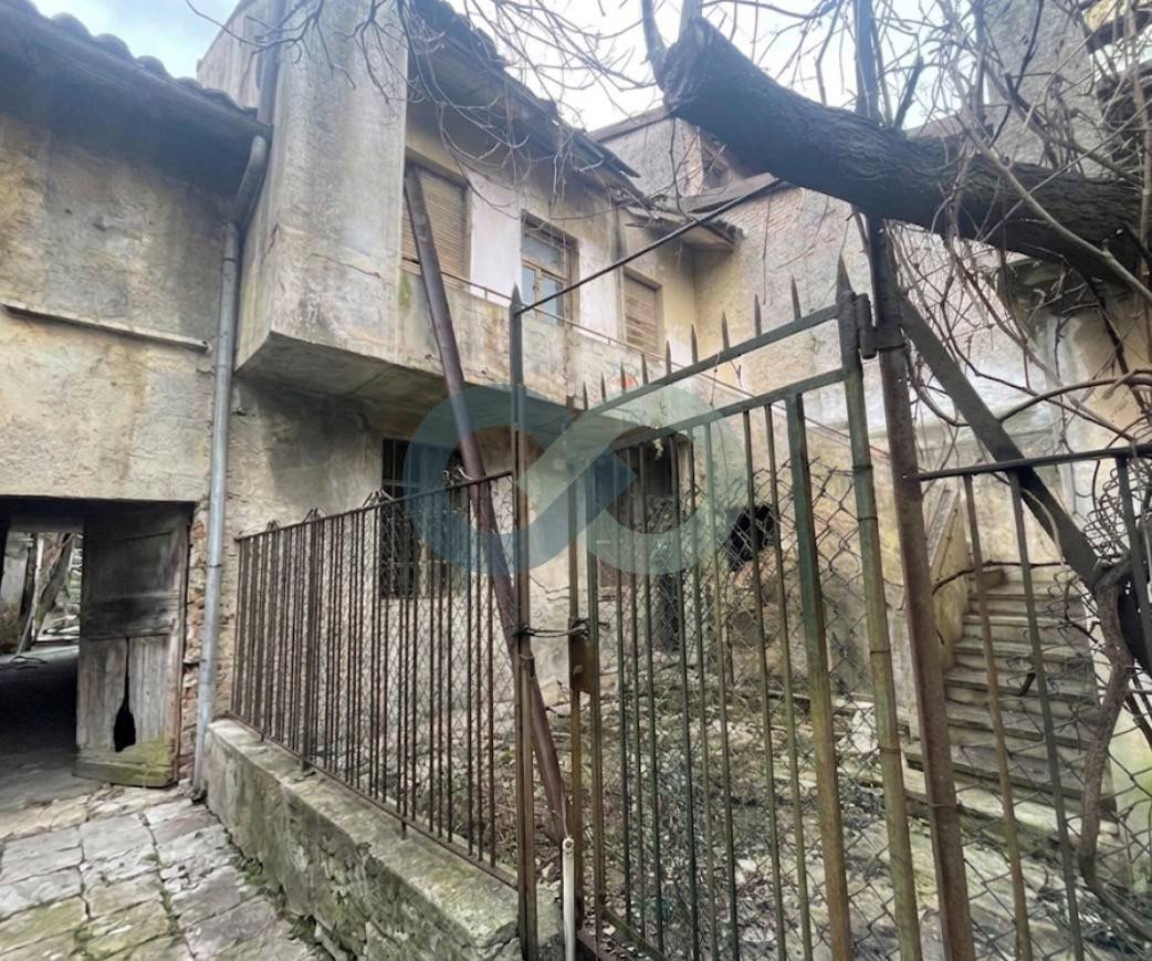RUSTICO DA RISTRUTTURARE 4