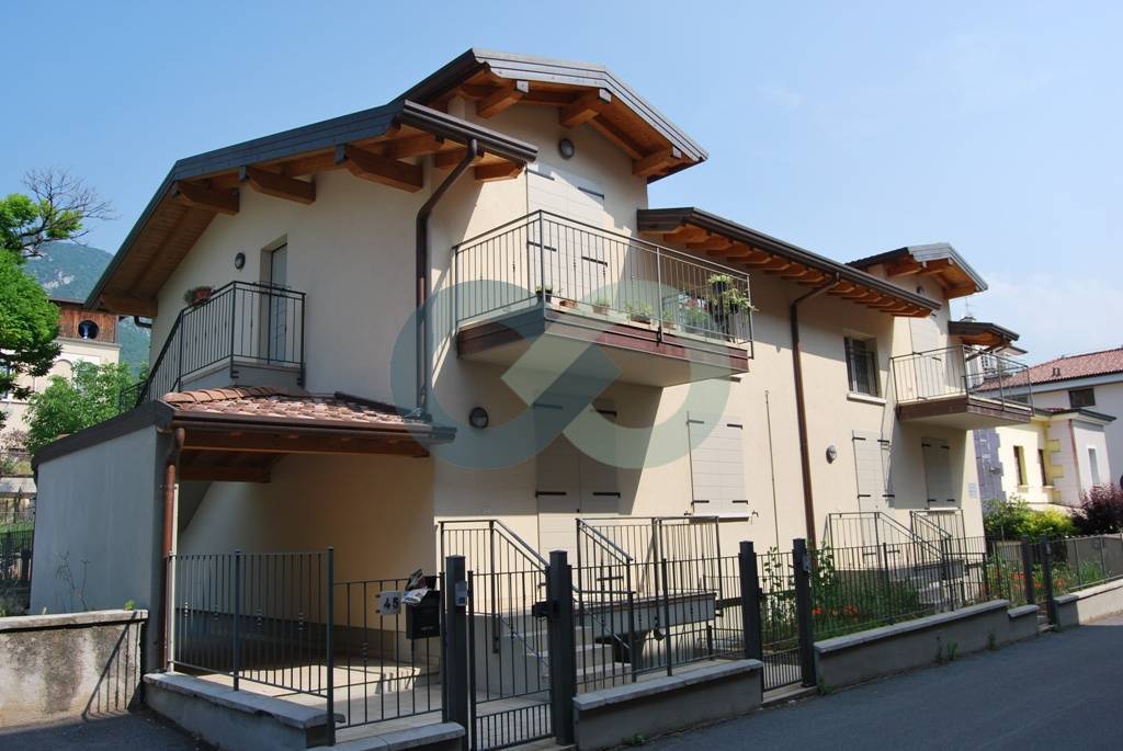 TRILOCALE 7
