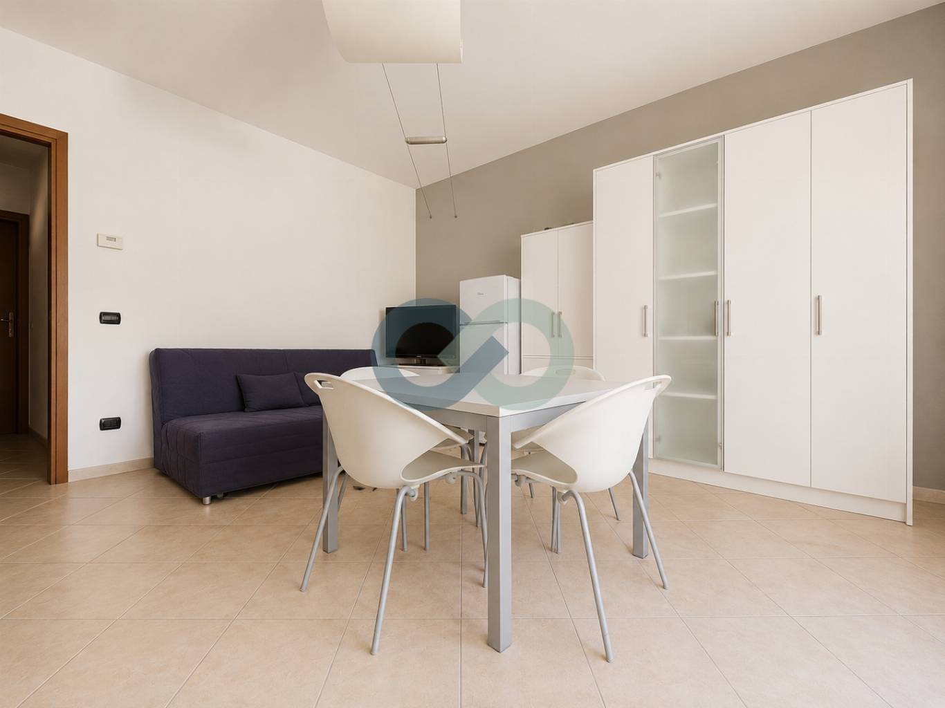 TRILOCALE IN RESIDENCE CON PISCINA 3