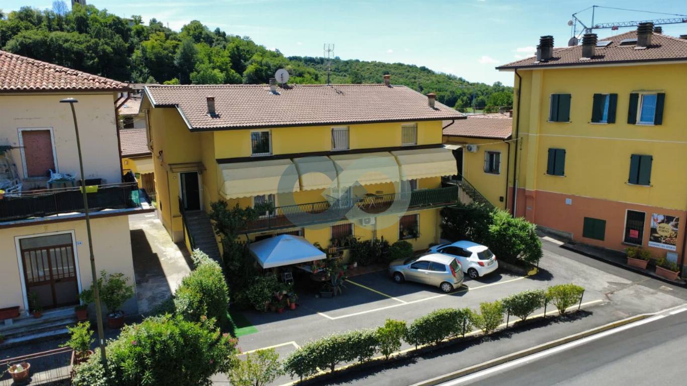 Quadrilocale ristrutturato 1