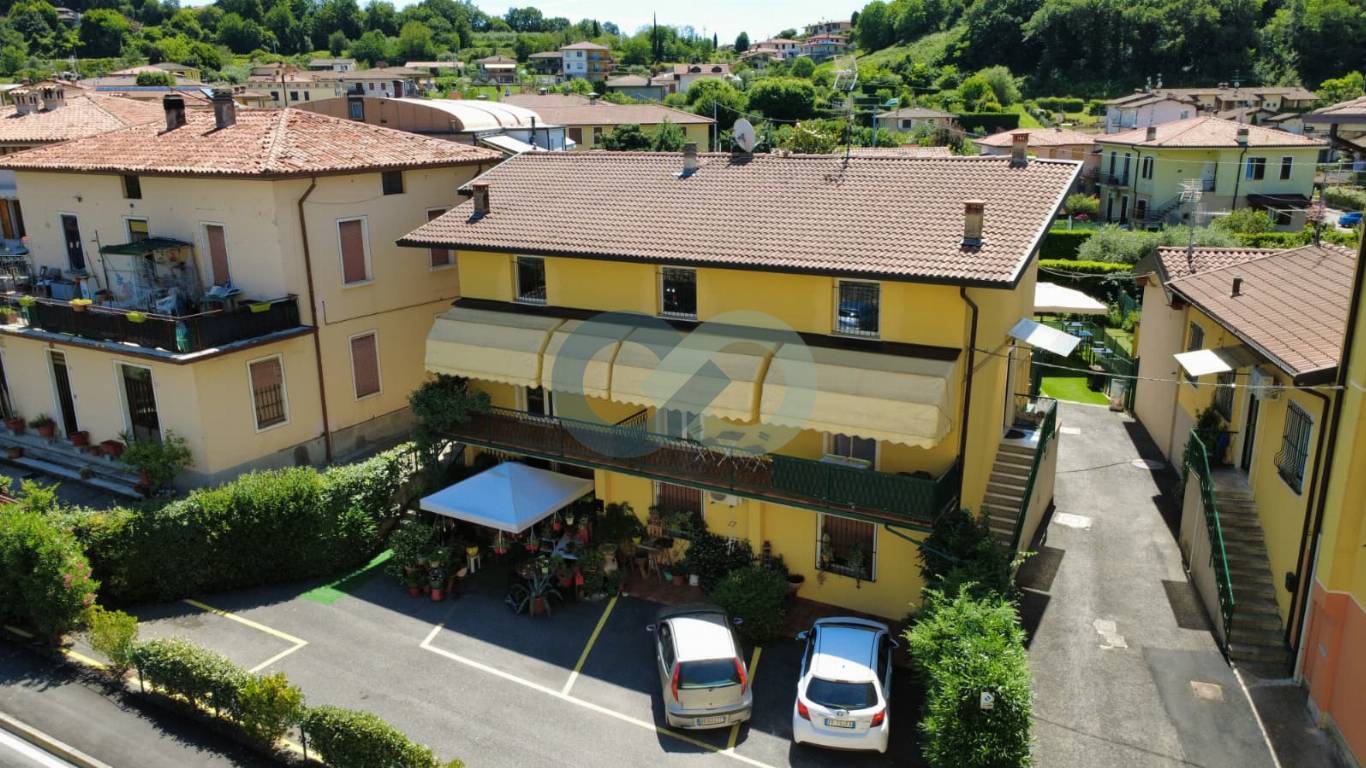 Quadrilocale ristrutturato 29