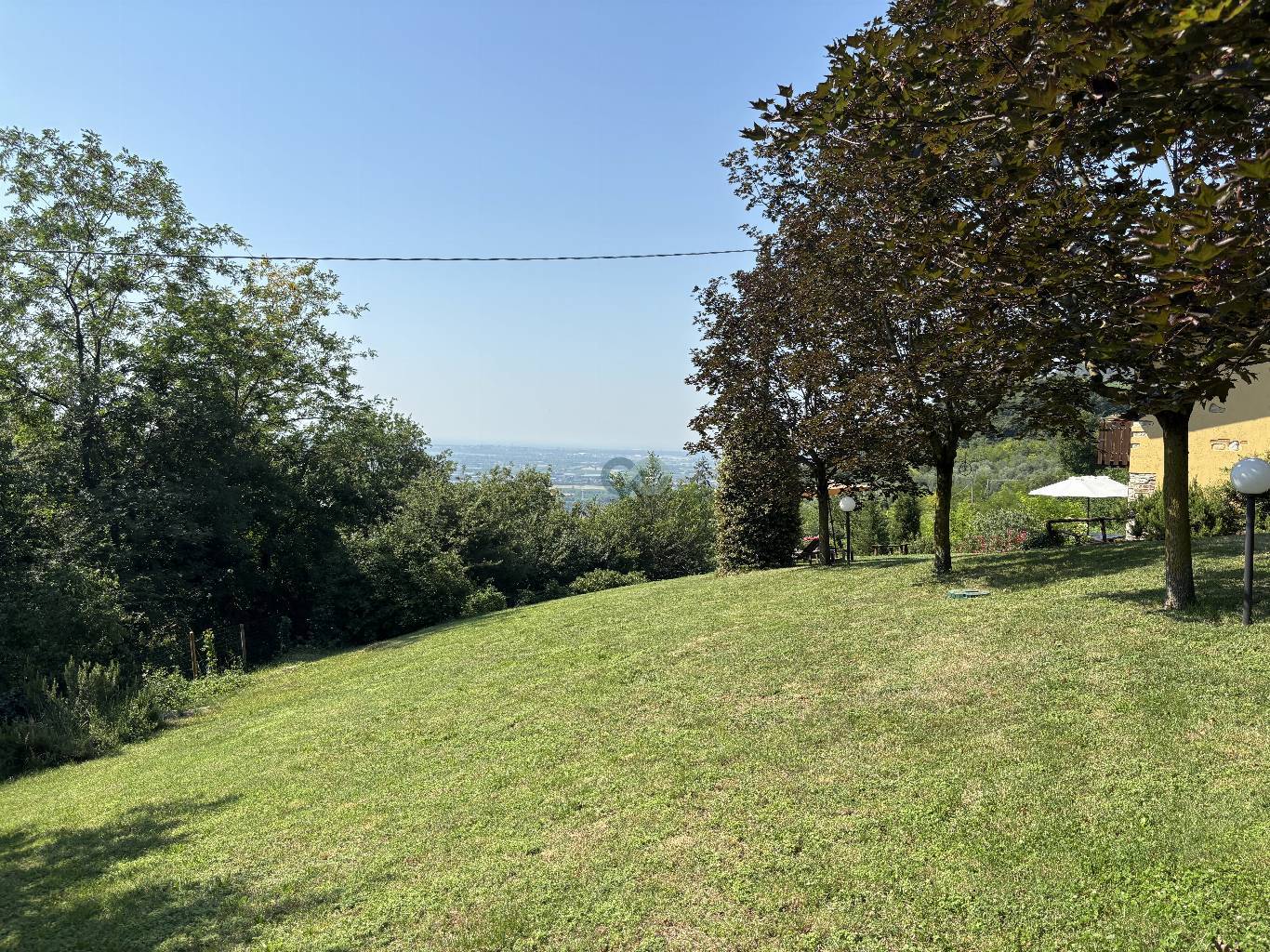 CASALE INDIPENDENTE 6