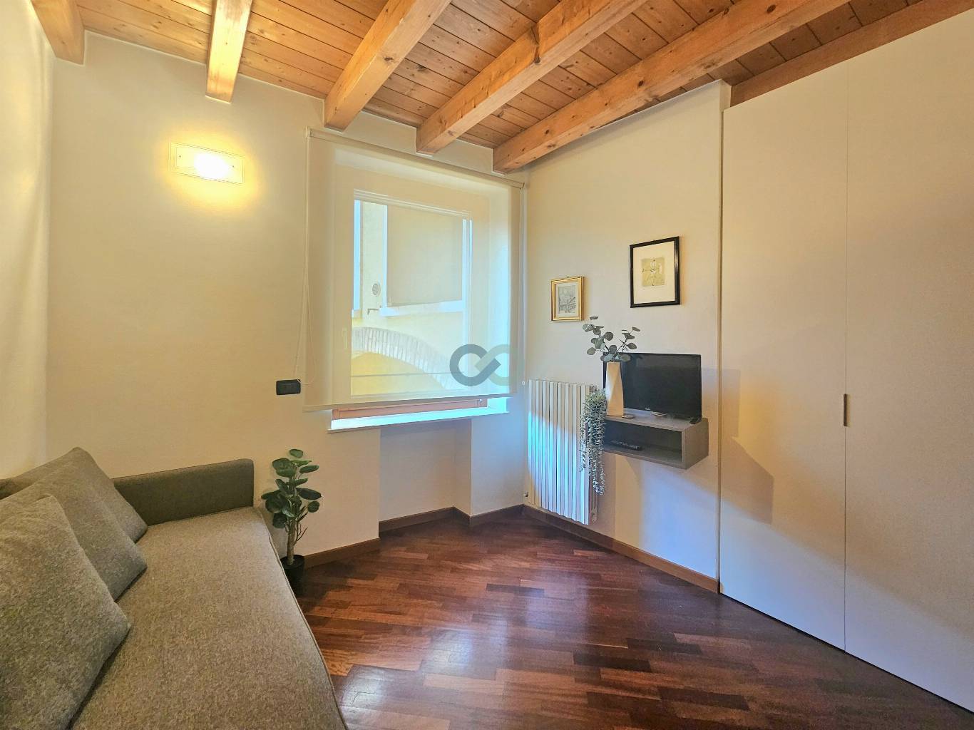 TRILOCALE ARREDATO 16