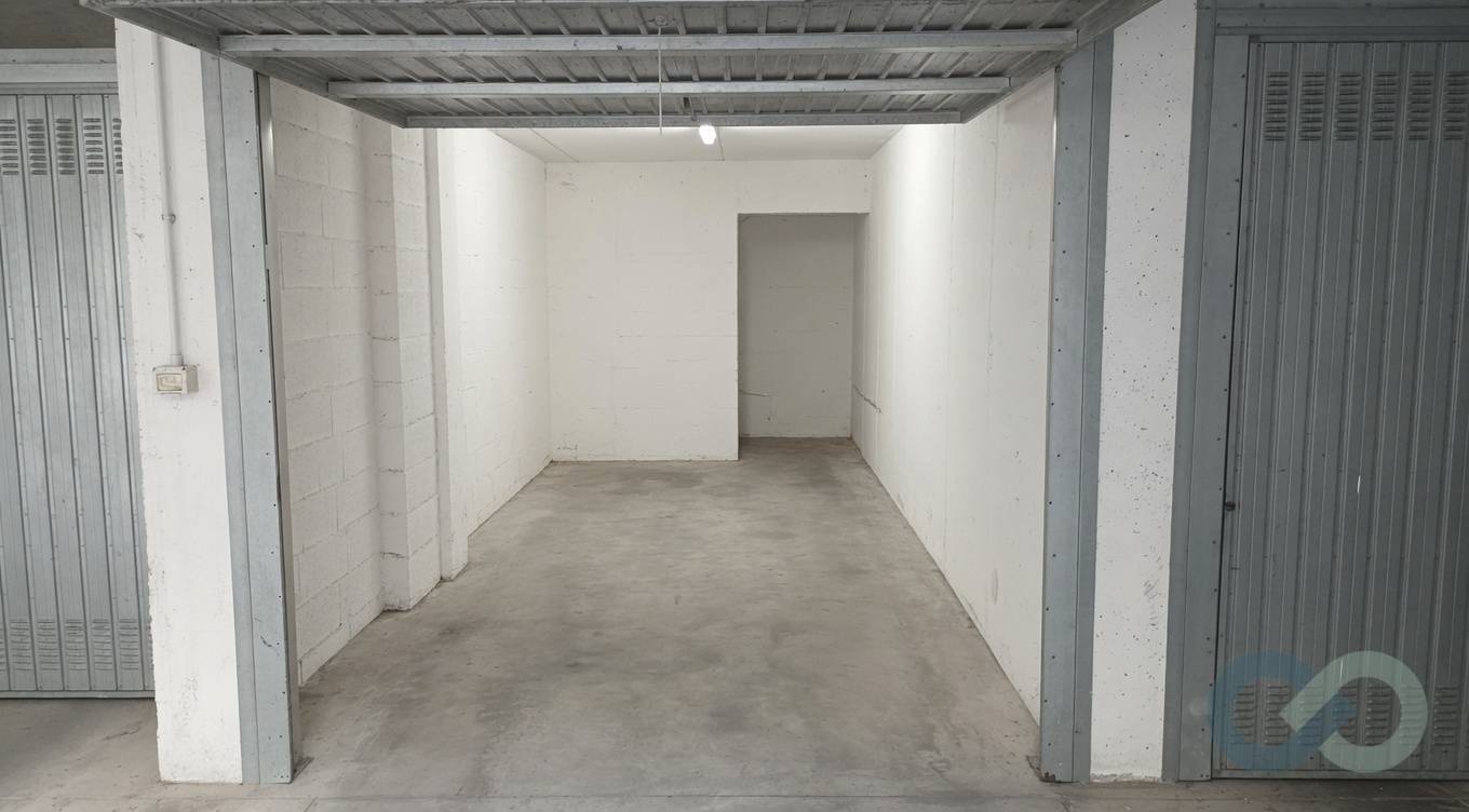 Comodo Garage in centro 1