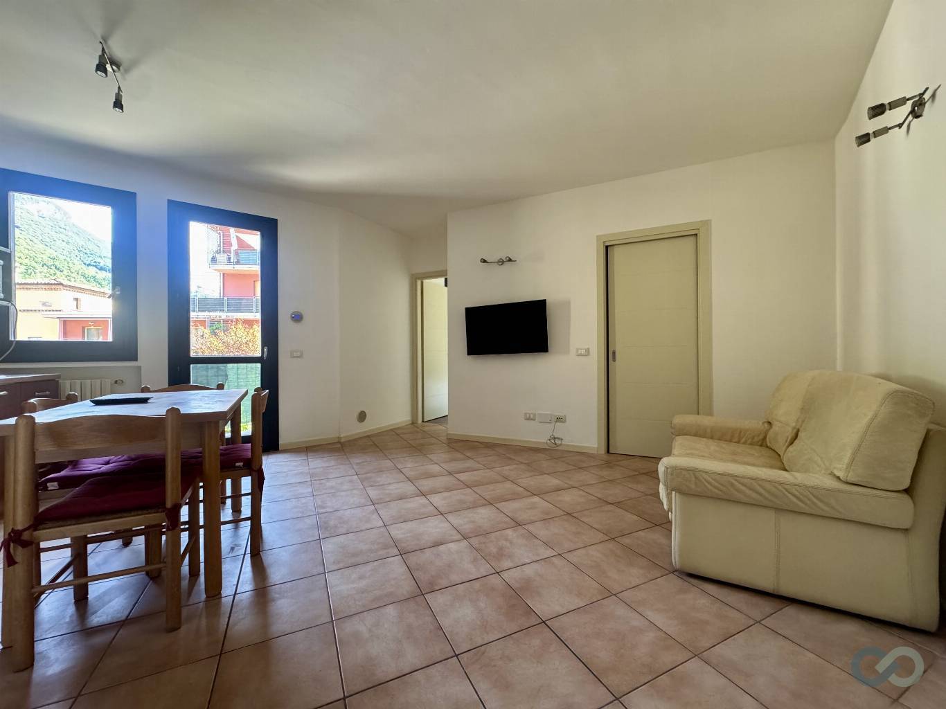 Bilocale con balcone 1