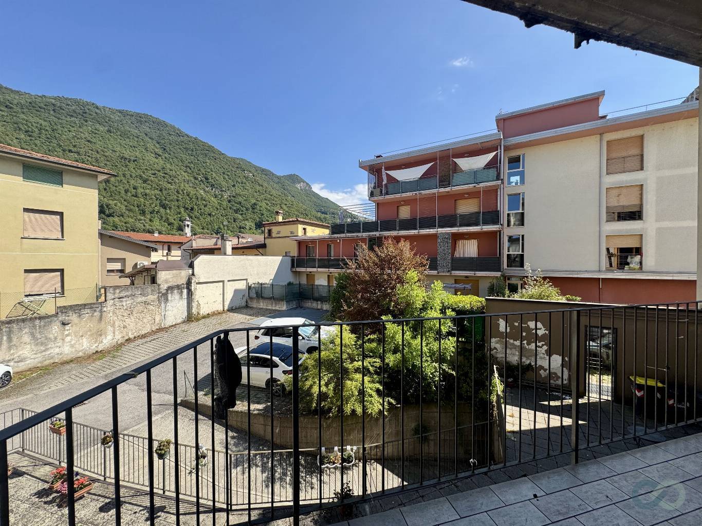 Bilocale con balcone 11