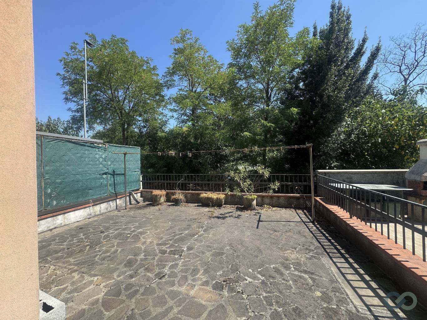 VILLETTA  A SCHIERA 3