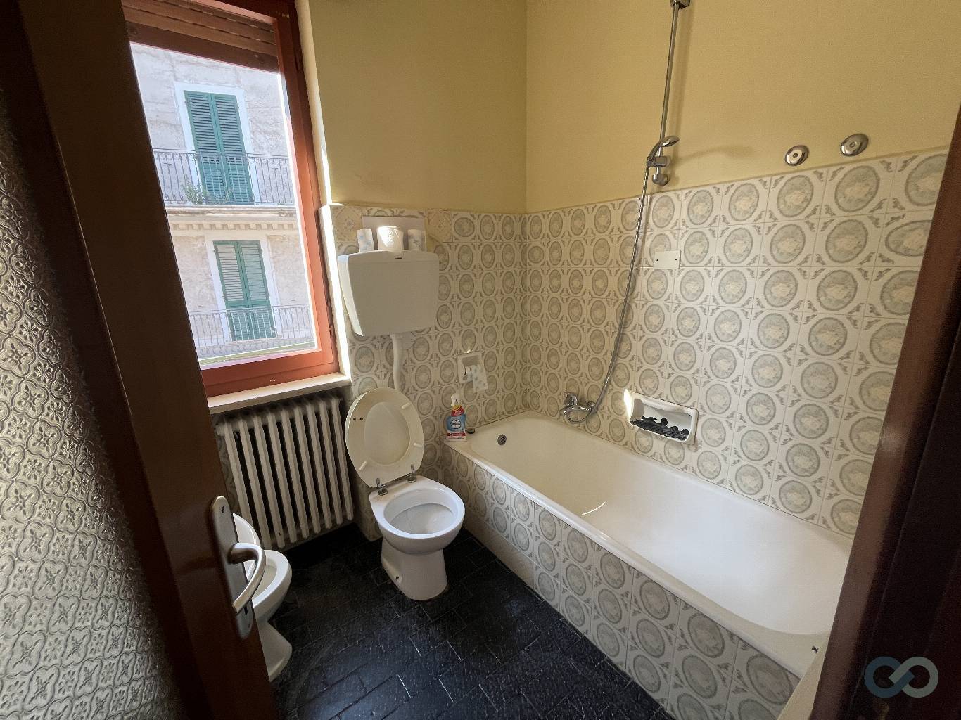 CASA INDIPENDENTE CON RUSTICO 22