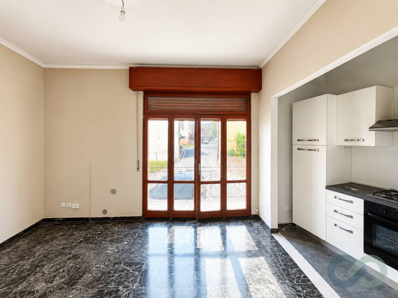 CASA INDIPENDENTE CON RUSTICO 8