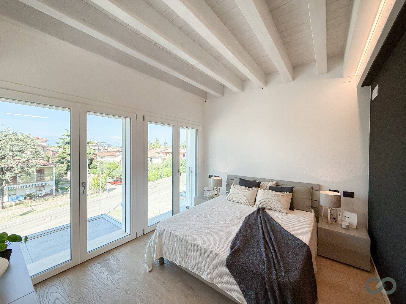 ATTICO VISTA LAGO 42