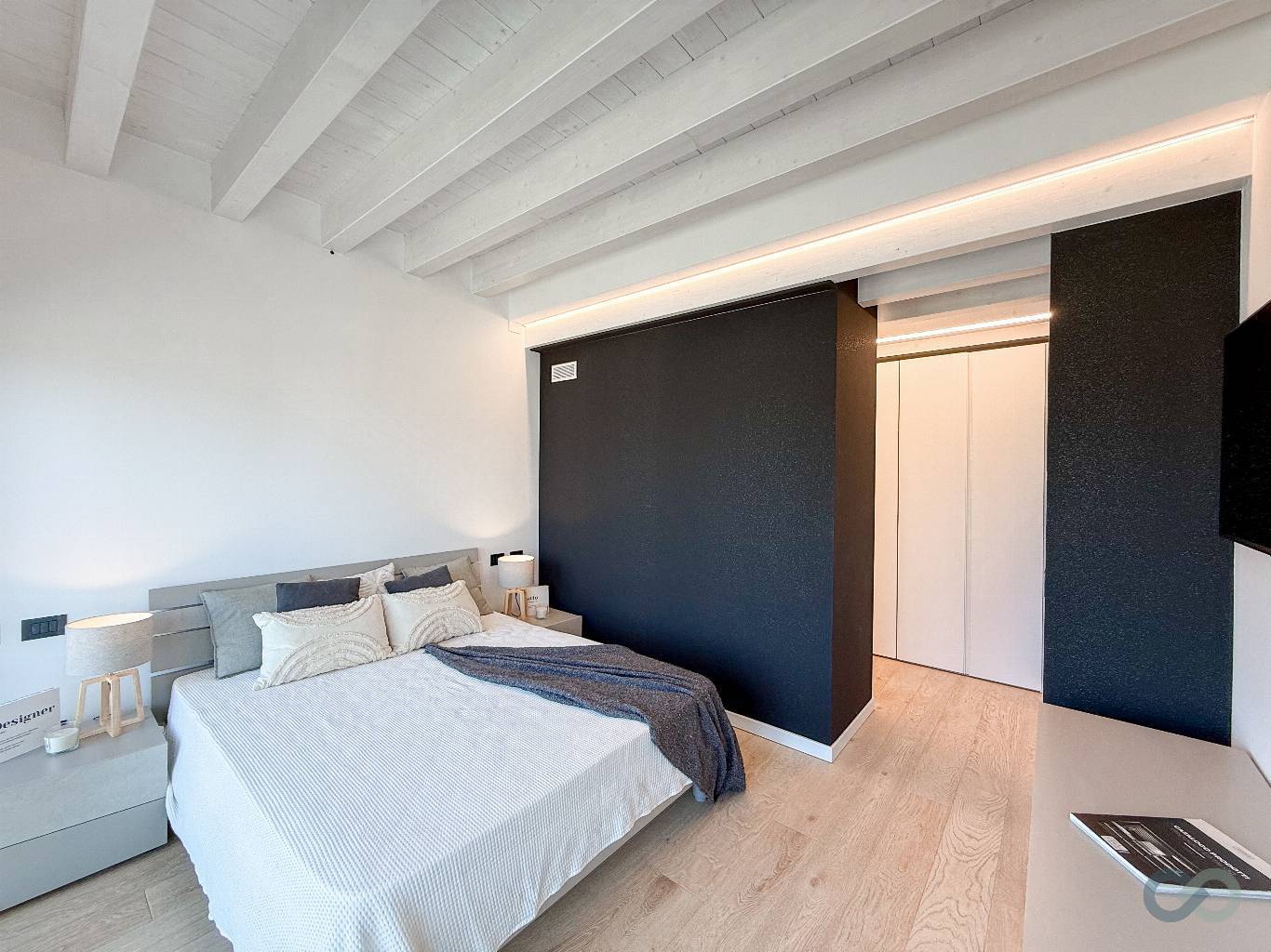 ATTICO VISTA LAGO 44