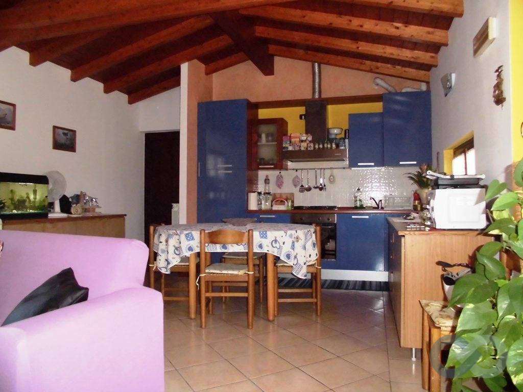 Porzione di casa indipendente 15