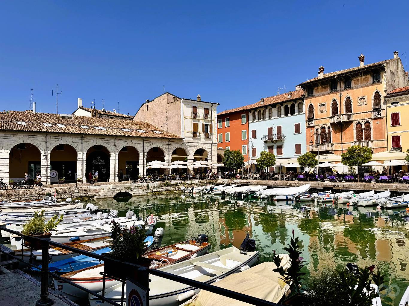 CASA IN PIAZZA 1
