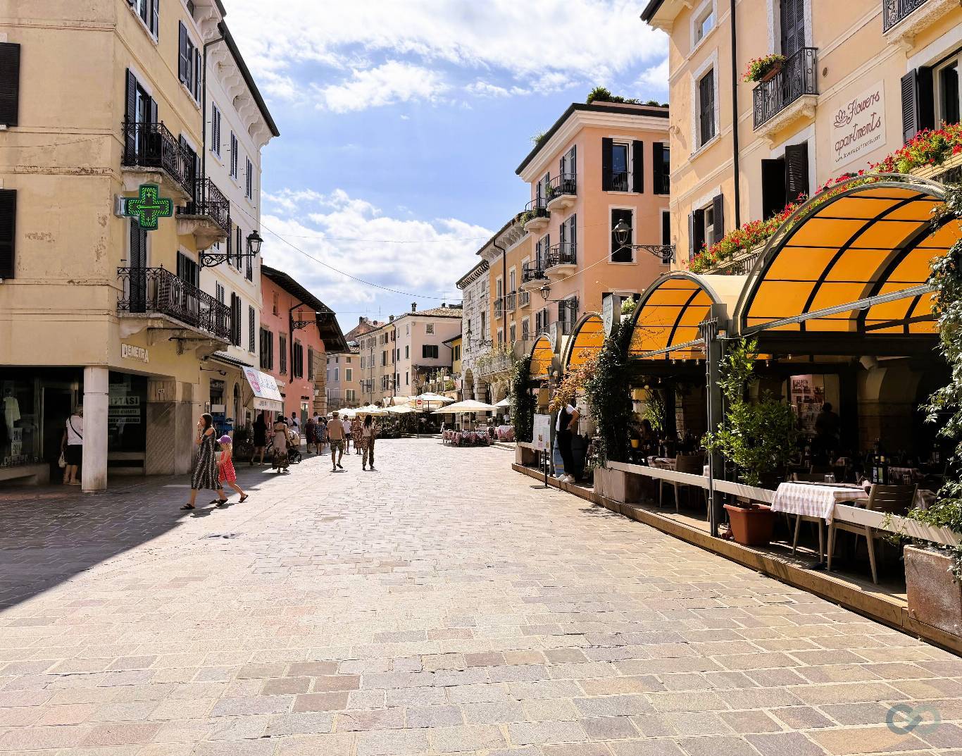 CASA IN PIAZZA 24