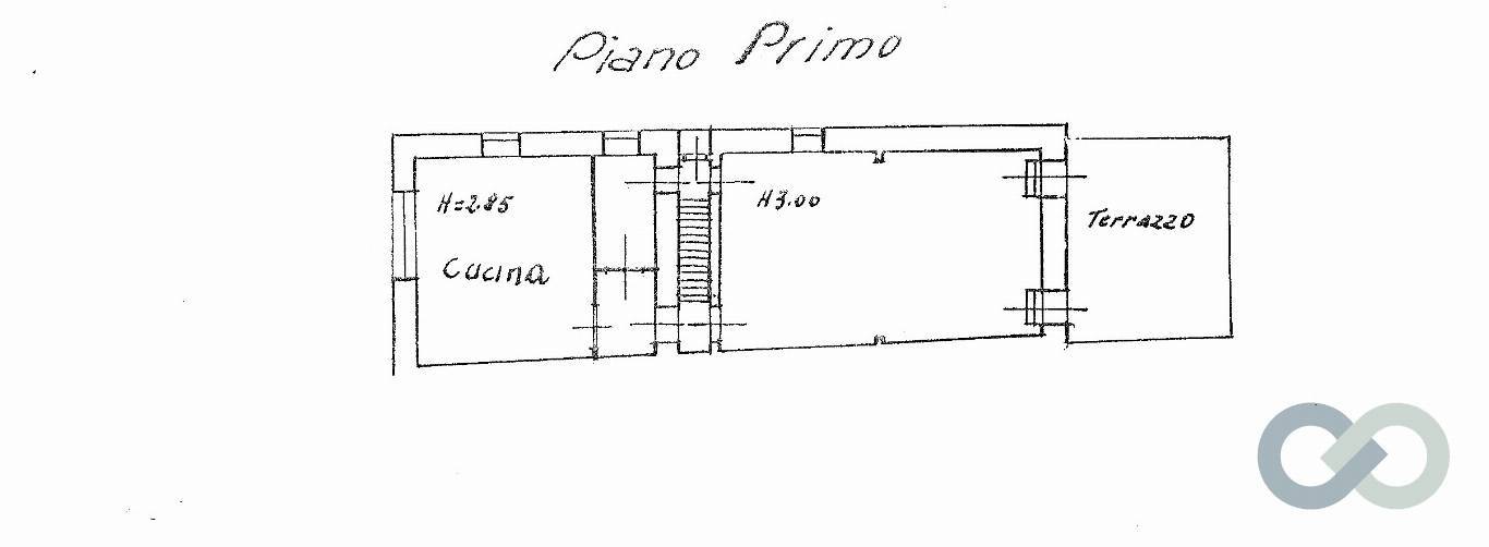 CASA IN PIAZZA 1