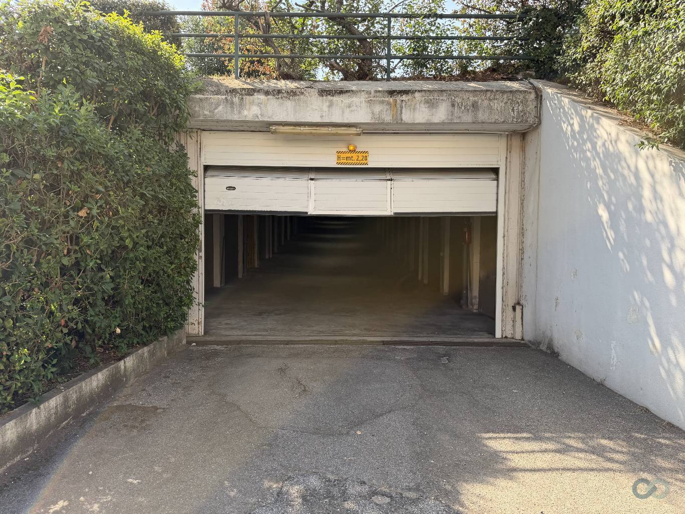 BOX IN AFFITTO 8