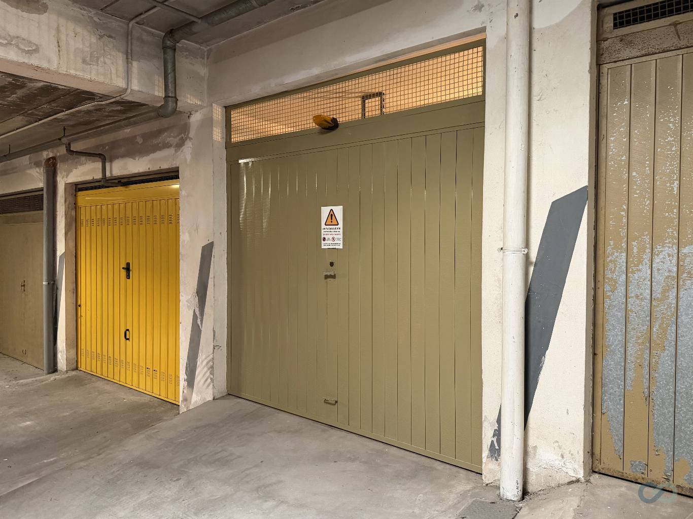 BOX IN AFFITTO 11
