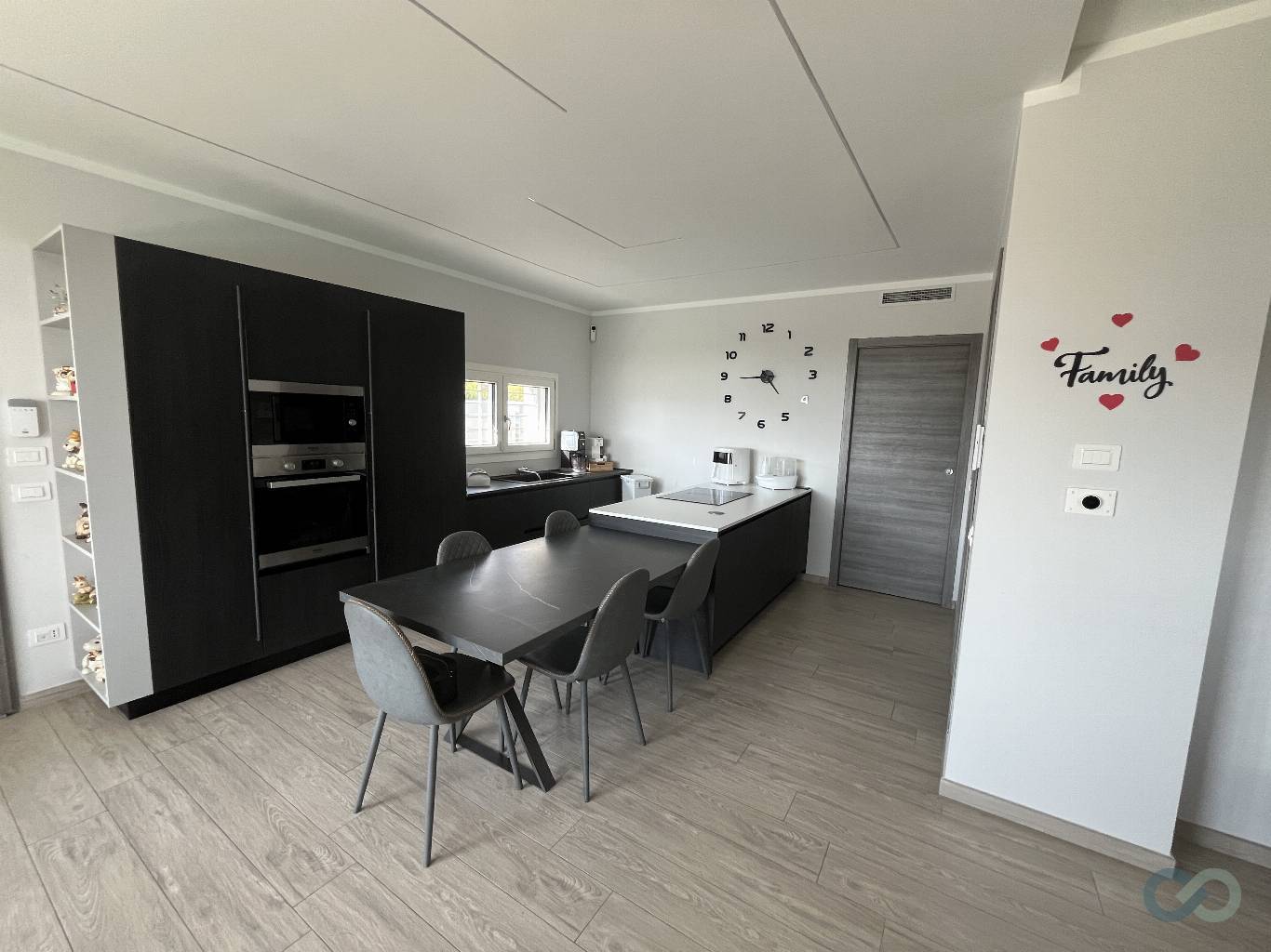 VILLA CON PISCINA 17