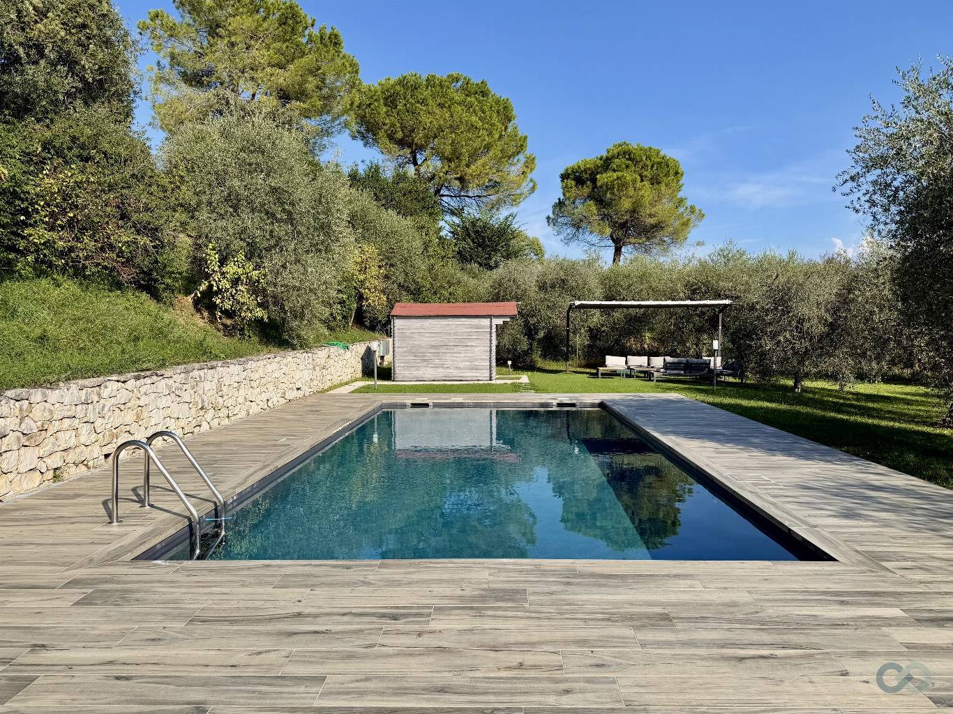 VILLA BIFAMILIARE 3