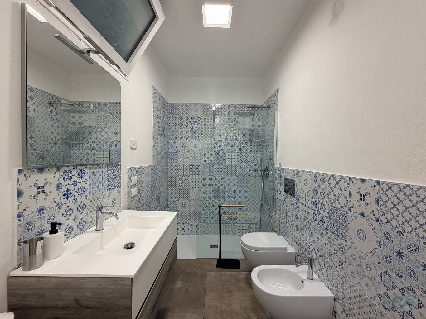 VILLA BIFAMILIARE 63