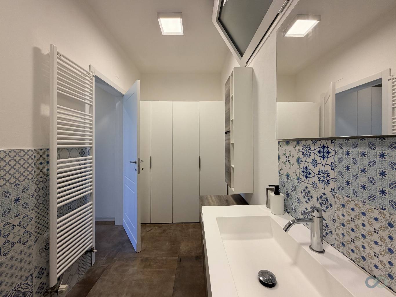 VILLA BIFAMILIARE 64