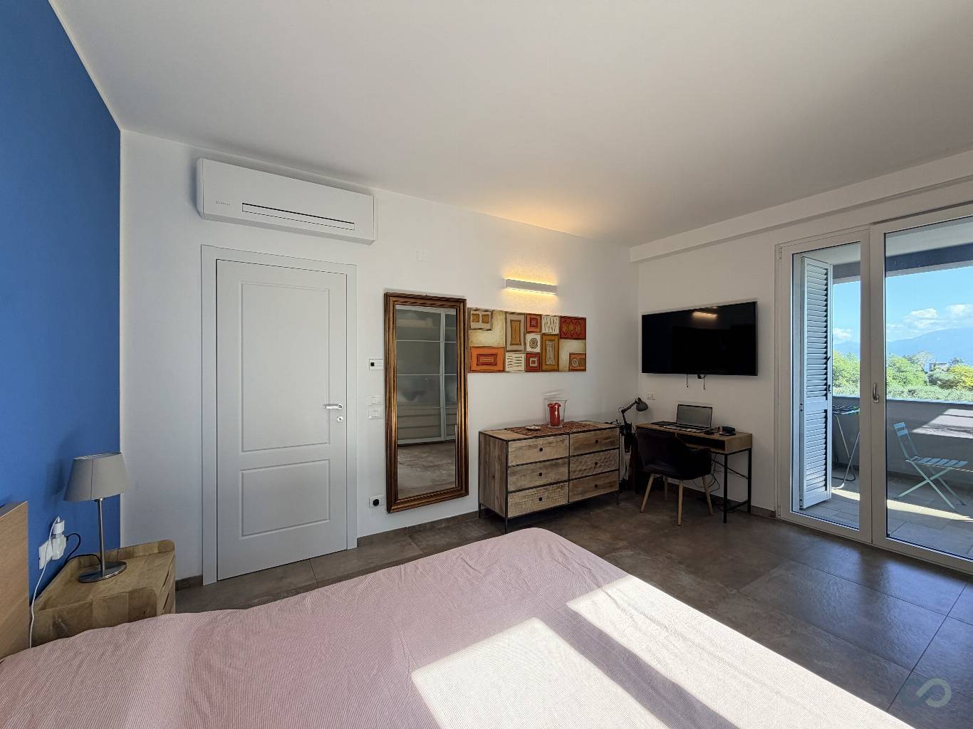 VILLA BIFAMILIARE 72