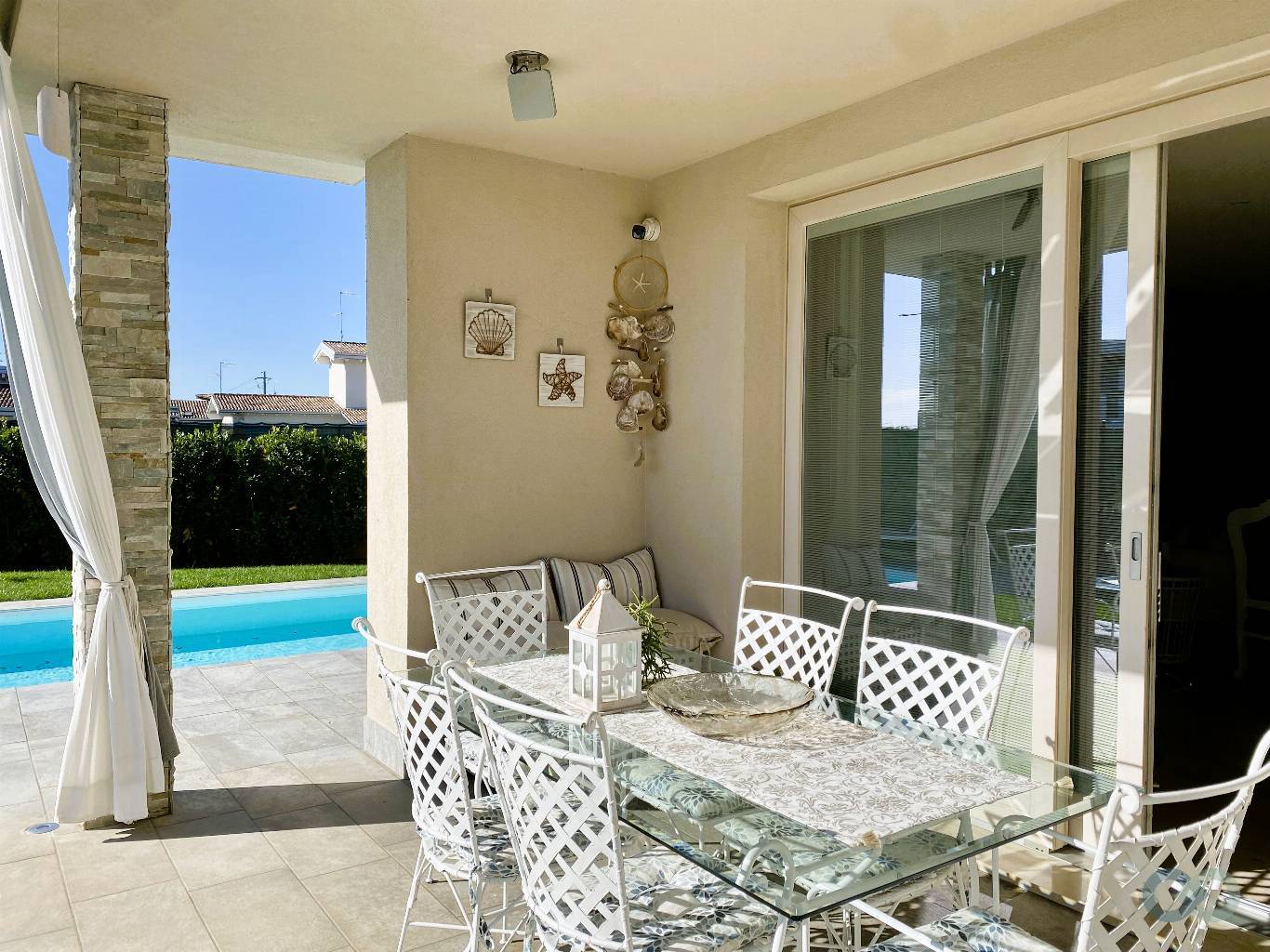 VILLA CON PISCINA 5