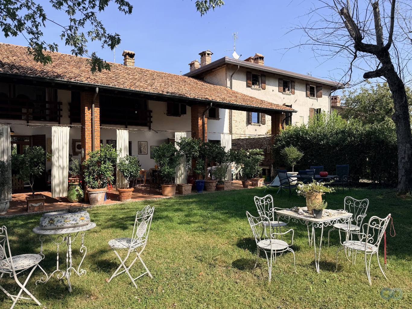 CASA INDIPENDENTE 1