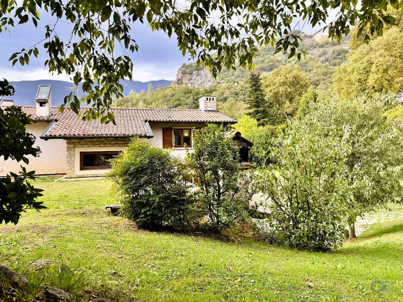 VILLA SINGOLA 8