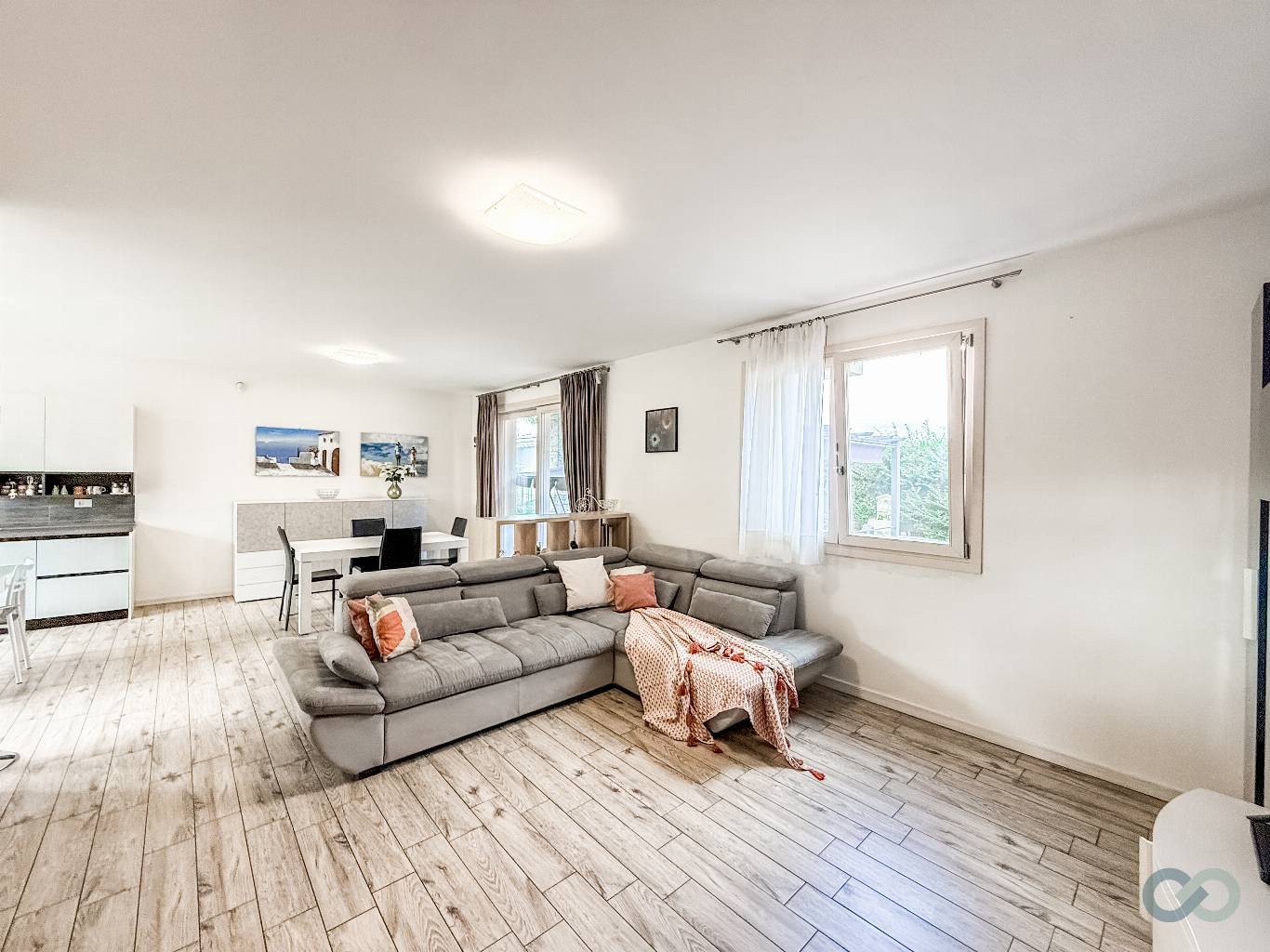 VILLA BIFAMILIARE 7