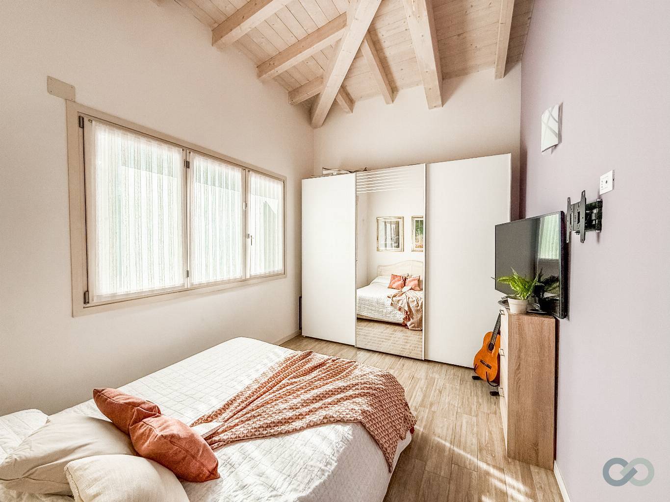 VILLA BIFAMILIARE 33