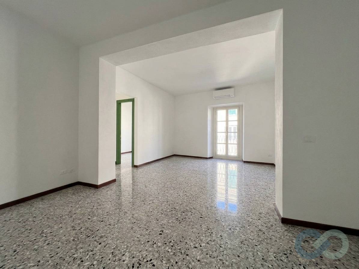 Pentalocale in centro 9